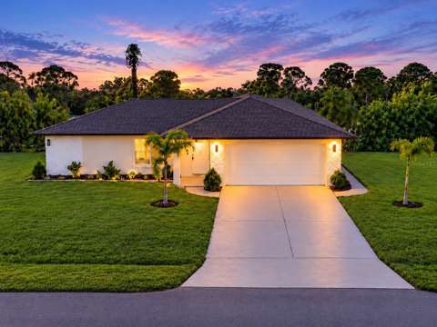1461 Royal Road, home for sale in Venice 34293