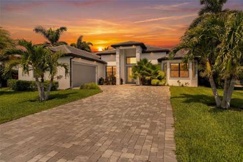 3619 SE 16Th Place, pool for sale in Cape Coral