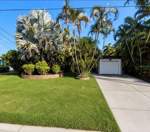 639 Normandy Road, pool for sale in Madeira Beach