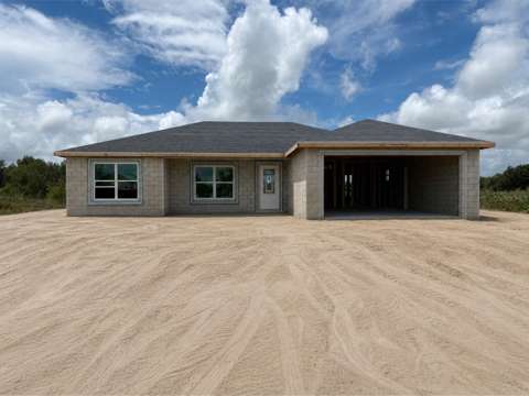 19258 NW 274Th Street, home for sale in Okeechobee 34972