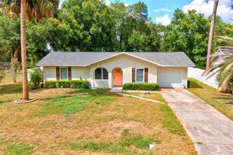 27 Cedar Trace, home for sale on Cedar Trace