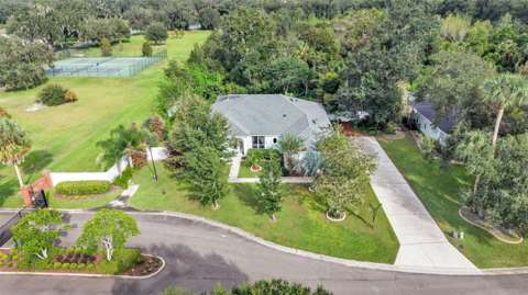 6626 Royal Forest Dr, pool for sale in Lakeland