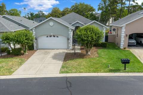 3003 SW 41St Place, home for sale on SW 41St Place