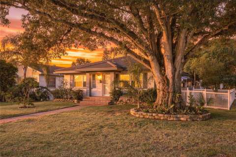 1146 30Th Avenue, home for sale in St. Petersburg 33704