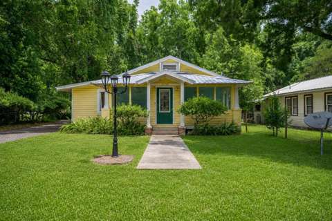 16770 SW 137Th Avenue, home for sale in Archer 32618