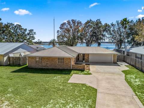 10916 SE Timucuan Road, home for sale on SE Timucuan Road