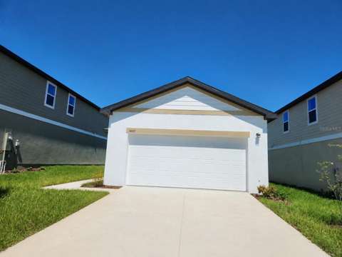 38451 Honeysuckle Drive, starter home for sale in Dade City