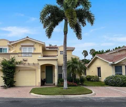 1140 Beachcomber Court #11, home for sale in Osprey 34229