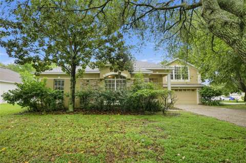 726 Regina Circle, home for sale in Oakland 34787