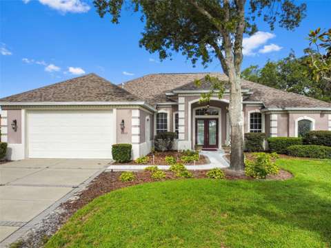 9453 Savannah Court, pool for sale in Weeki Wachee