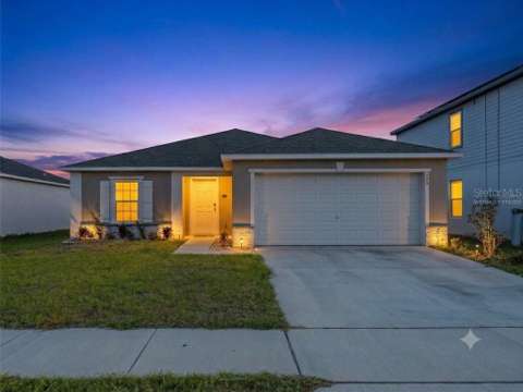 288 Towns Circle, home for sale on Towns Circle