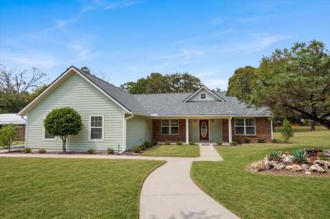 5340 NE County Road 340, $300k–$500k for sale in High Springs