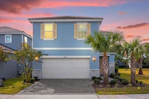 7260 Oakmoss Loop, home for sale on Oakmoss Loop