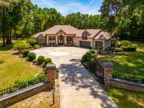 1640 SE 91St Place, home for sale on SE 91St Place