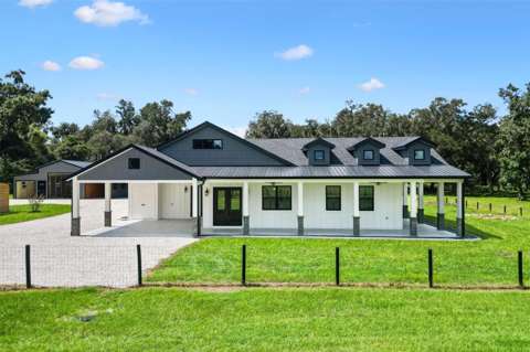 2540 NE 77Th Road, home for sale in Wildwood 34785