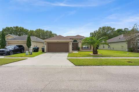 1827 Corner Meadow Circle, $300k–$500k for sale in Orlando