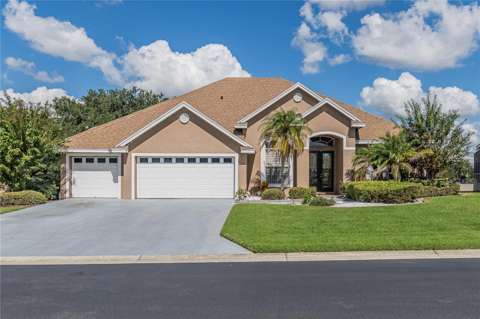 6714 Hartsworth Drive, pool for sale in Lakeland