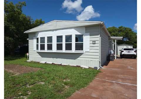 2129 Lois Boulevard, home for sale on Lois Boulevard