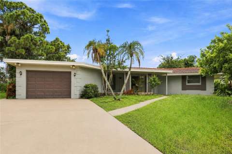 131 Degas Drive, pool for sale in Nokomis