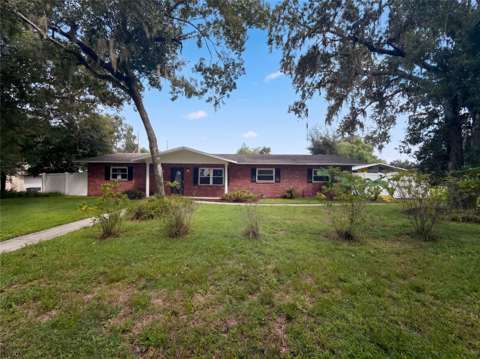 2716 Charleston Drive, $300k–$500k for sale in Plant City