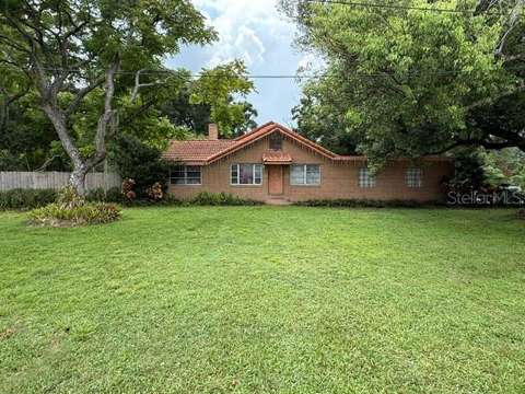 3011 S Wiggins Road, home for sale on S Wiggins Road