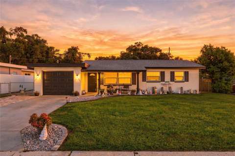 10259 Naranja Street, 4-bedroom for sale in Seminole