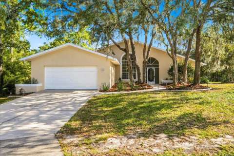 18 Dahlia Court, $300k–$500k for sale in Homosassa