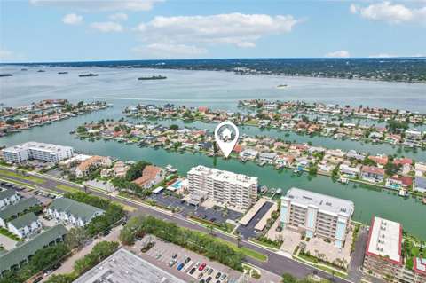 223 Island Way #4C, $300k–$500k for sale in Clearwater Beach