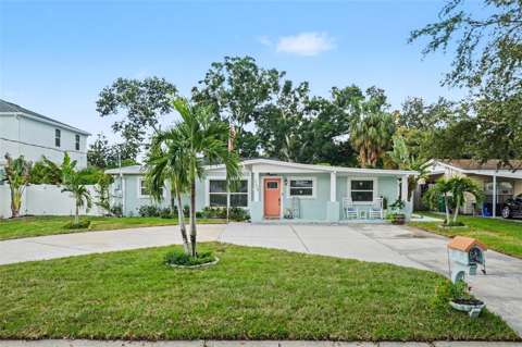3204 W Pearl Avenue, 4-bedroom for sale in Tampa