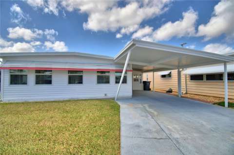 145 Holiday Lane, golf community for sale in Auburndale