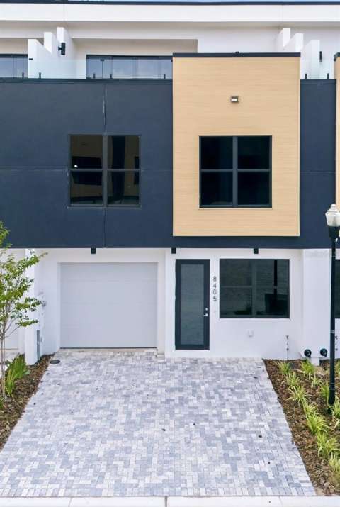 8405 Modano Place, 4-bedroom for sale in Tampa