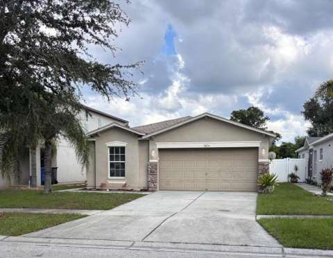 7834 Carriage Pointe Drive, home for sale in Gibsonton 33534