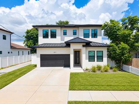 3011 W North B Street, home for sale on W North B Street