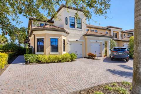 10063 Crooked Creek Drive #101, $300k–$500k for sale in Venice