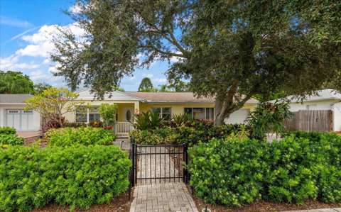 220 Union Street, home for sale in Dunedin 34698