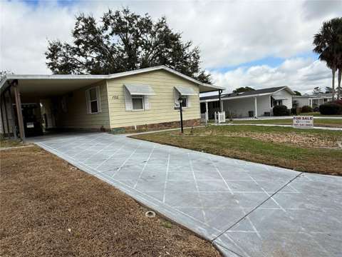 1532 W Schwartz Boulevard, home for sale in Lady Lake 32159
