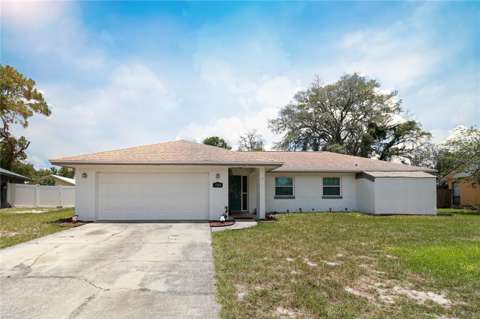 1560 Guinevere Drive, 4-bedroom for sale in Casselberry