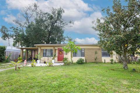 410 E Crystal Lake Street, home for sale on E Crystal Lake Street
