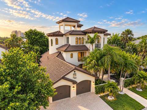 980 Bay Esplanade, home for sale on Bay Esplanade