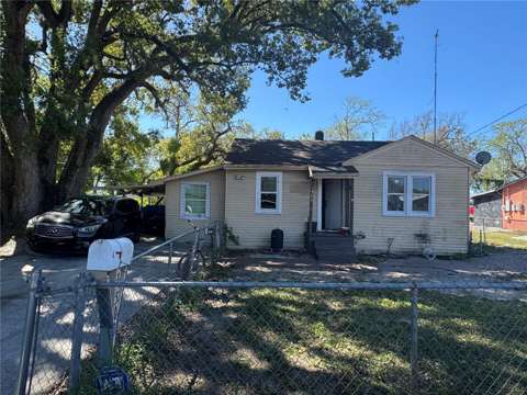 1500 43Rd Street, home for sale on 43Rd Street