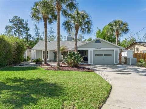 13502 Country Club Drive, waterfront for sale in Tavares