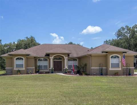 3823 Ancient Oak Trail, pool for sale in Plant City