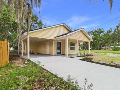 638 W 7Th Street, home for sale on W 7Th Street