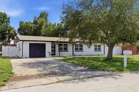 4420 W Bay Court Avenue, home for sale on W Bay Court Avenue