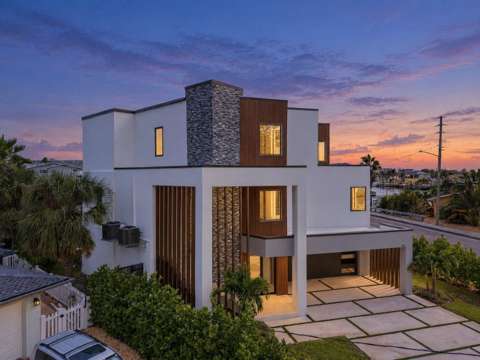7176 S Shore Drive, home for sale in South Pasadena 33707