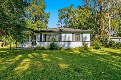 1615 NE 9Th Street, home for sale on NE 9Th Street