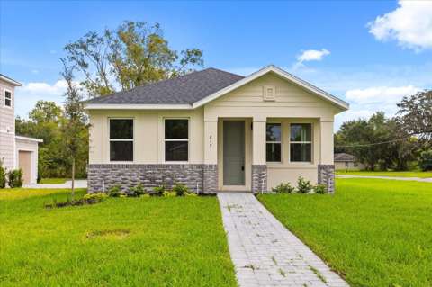 817 S Locust Avenue, home for sale on S Locust Avenue