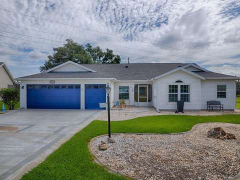 3851 Manor Oaks Court, gated community for sale in Leesburg