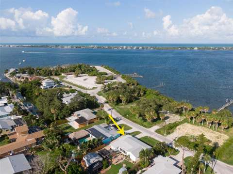 185 Winson Avenue, home for sale on Winson Avenue