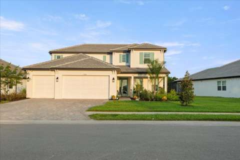 17703 Savory Mist Circle, 4-bedroom for sale in Lakewood Ranch